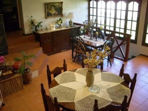 Las Retamas B&B Ушуая Экстерьер фото